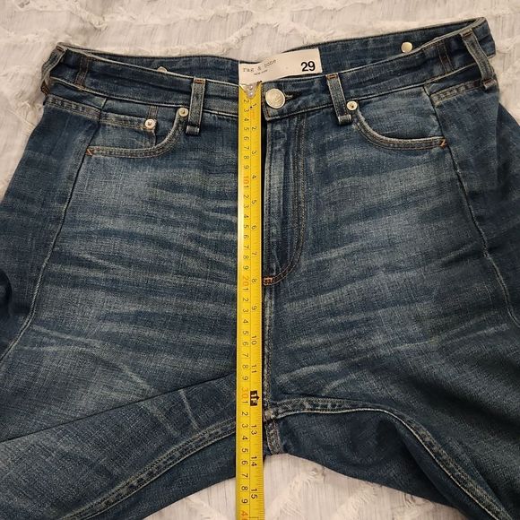 High rise, straight leg Rag & bone distressed jeans size 29! - Picture 15 of 16